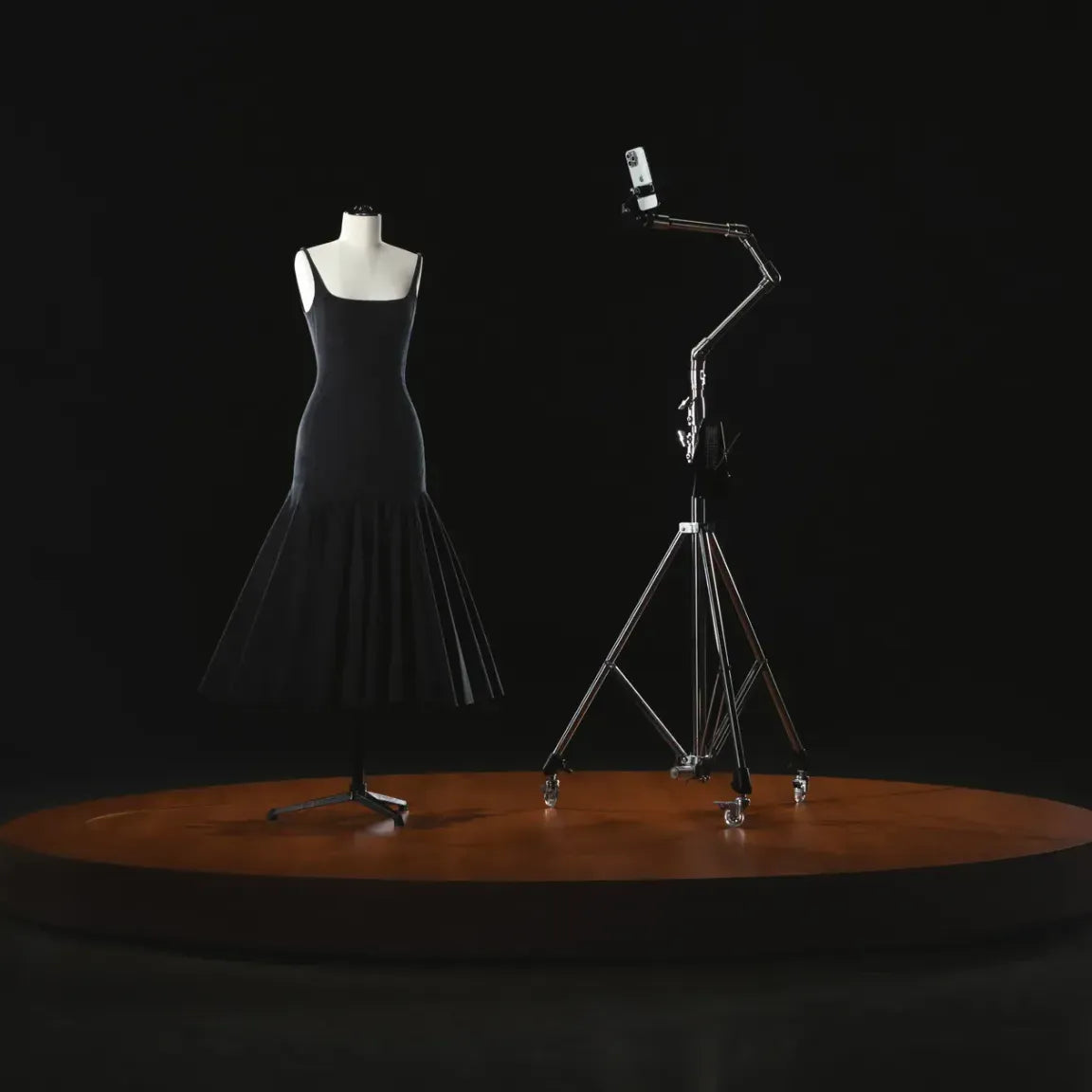 Redefining Fashion: Jacquemus and the Rise of Technology-Driven Runways