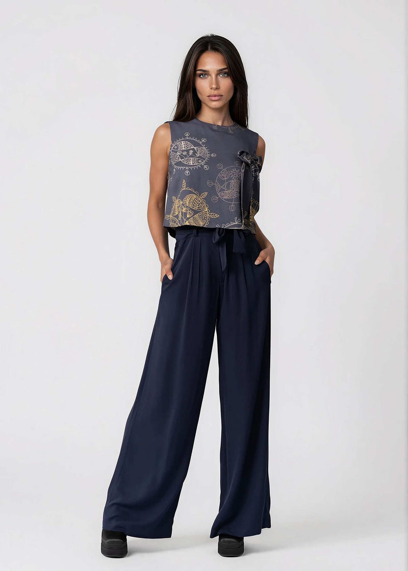 High-waisted wide leg black pants with self-tie belt and pleated front in lightweight twill fabric